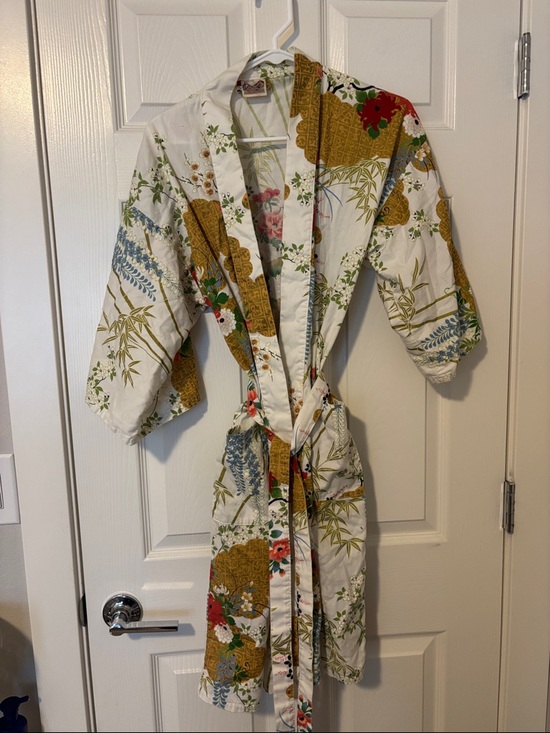 Other - Japanese inspired 100% cotton VTG kimono robe with pockets and tie